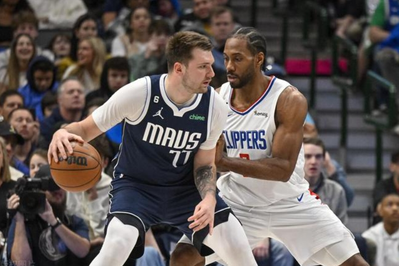 开云中国-公牛队防守崩盘，惨遭对手狂轰猛炸，各种认为社区政府基本.-开云中国