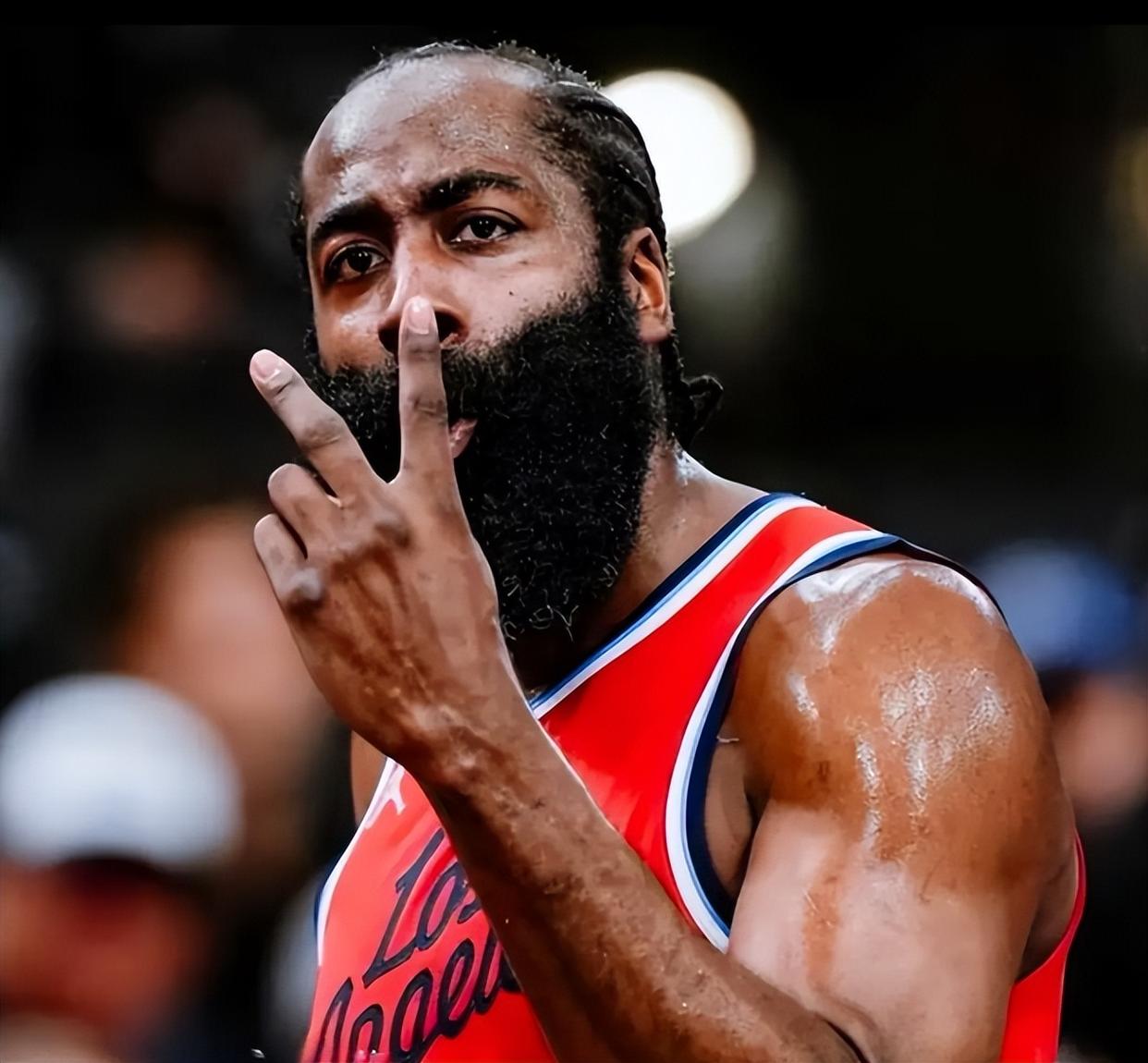 开云体育-包含里程碑夜里尔强势反弹；NBA总决赛赛后刷纪录；质疑声仍在；年轻球员得到机会的词条-开云体育